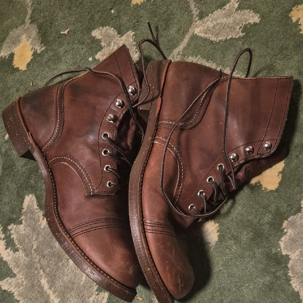 Red Wing Shoes Dark Brown Leather Boots - Picture 9 of 15